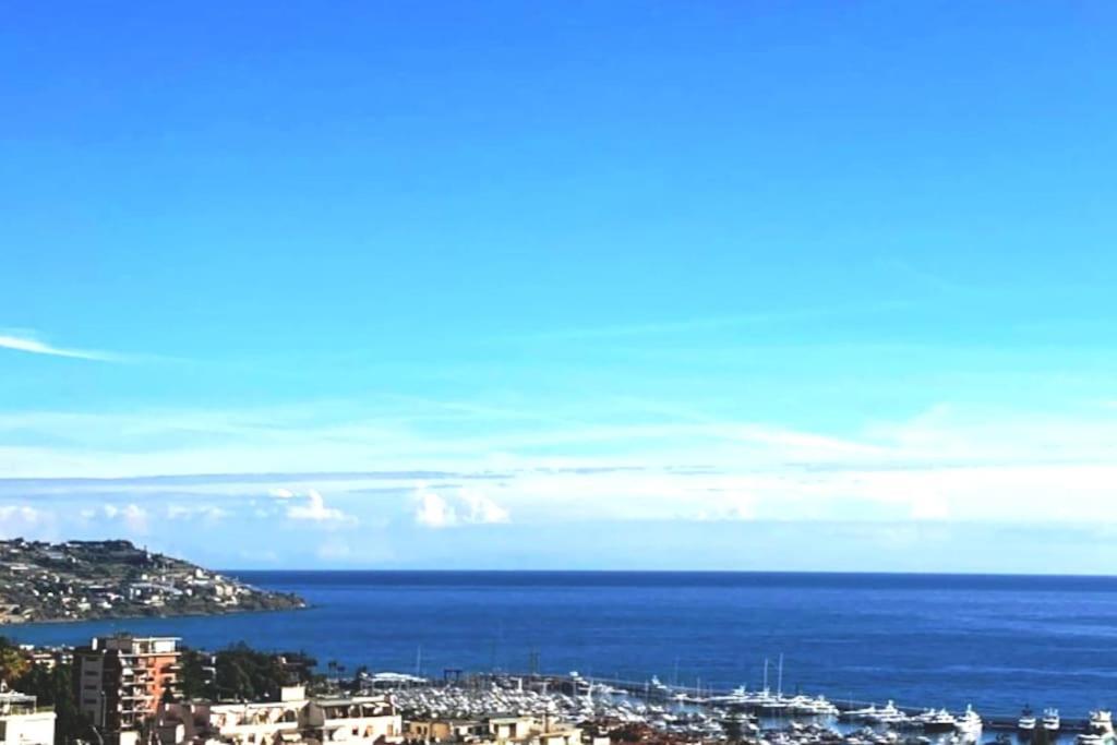 Apartmán Sole Mare Voi Sanremo Exteriér fotografie